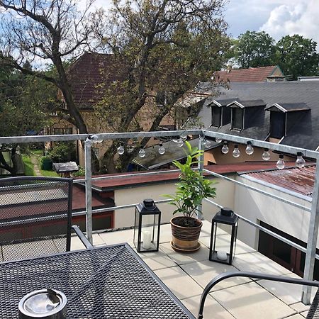 Apartmany Jevany Exterior photo