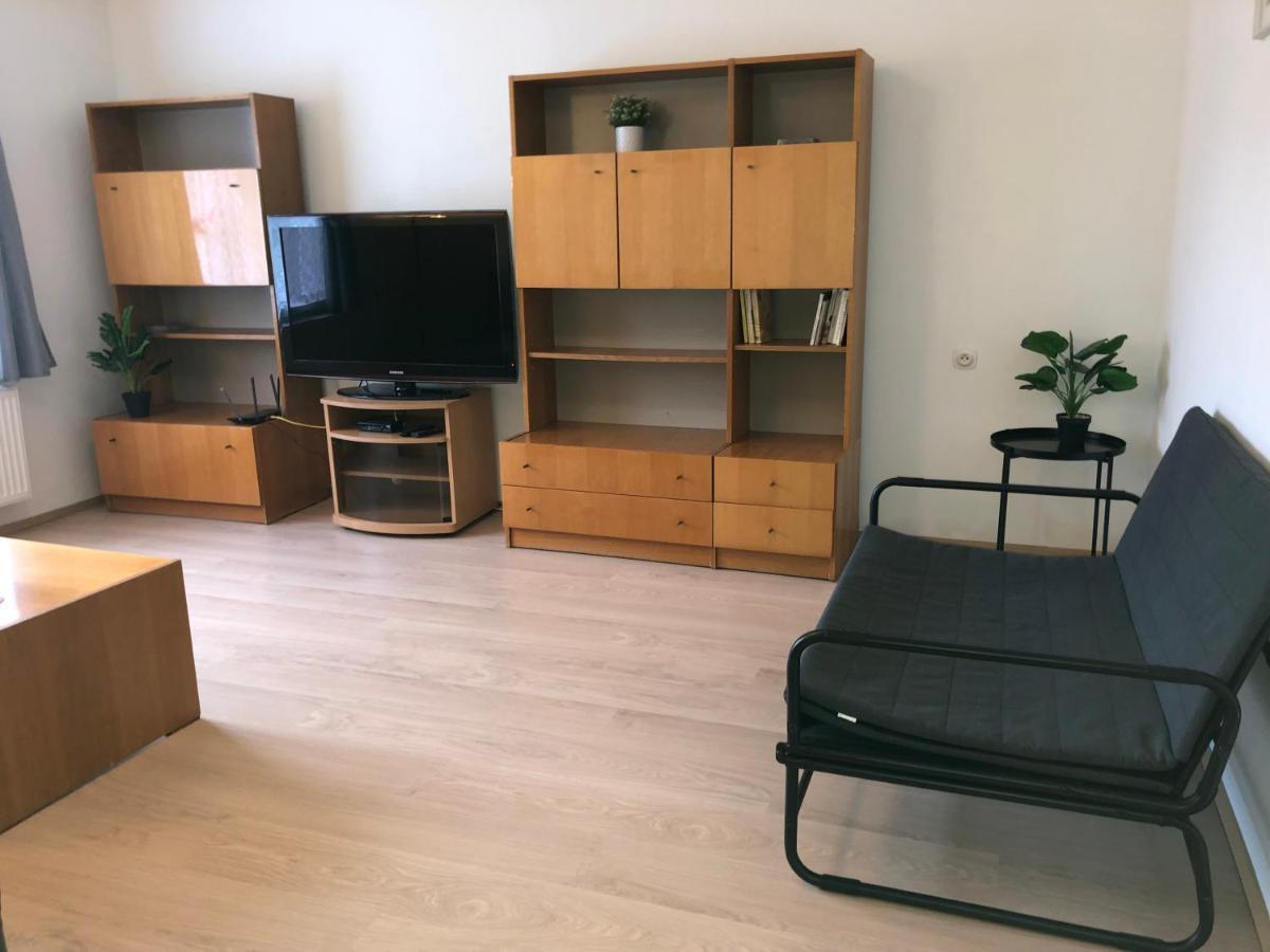 Apartmany Jevany Exterior photo